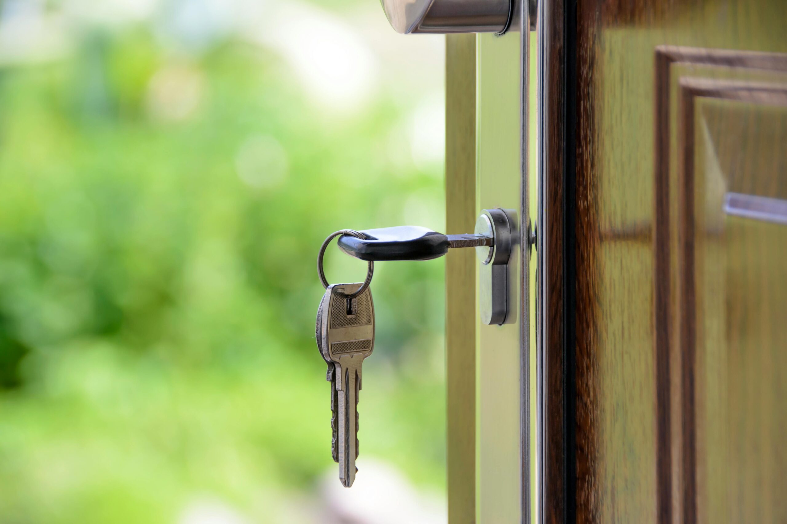 How Long Can a House Remain in a Trust After Death